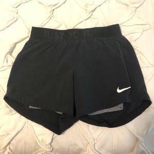 Black Nike 2-in-1 Shorts (Extra Small)